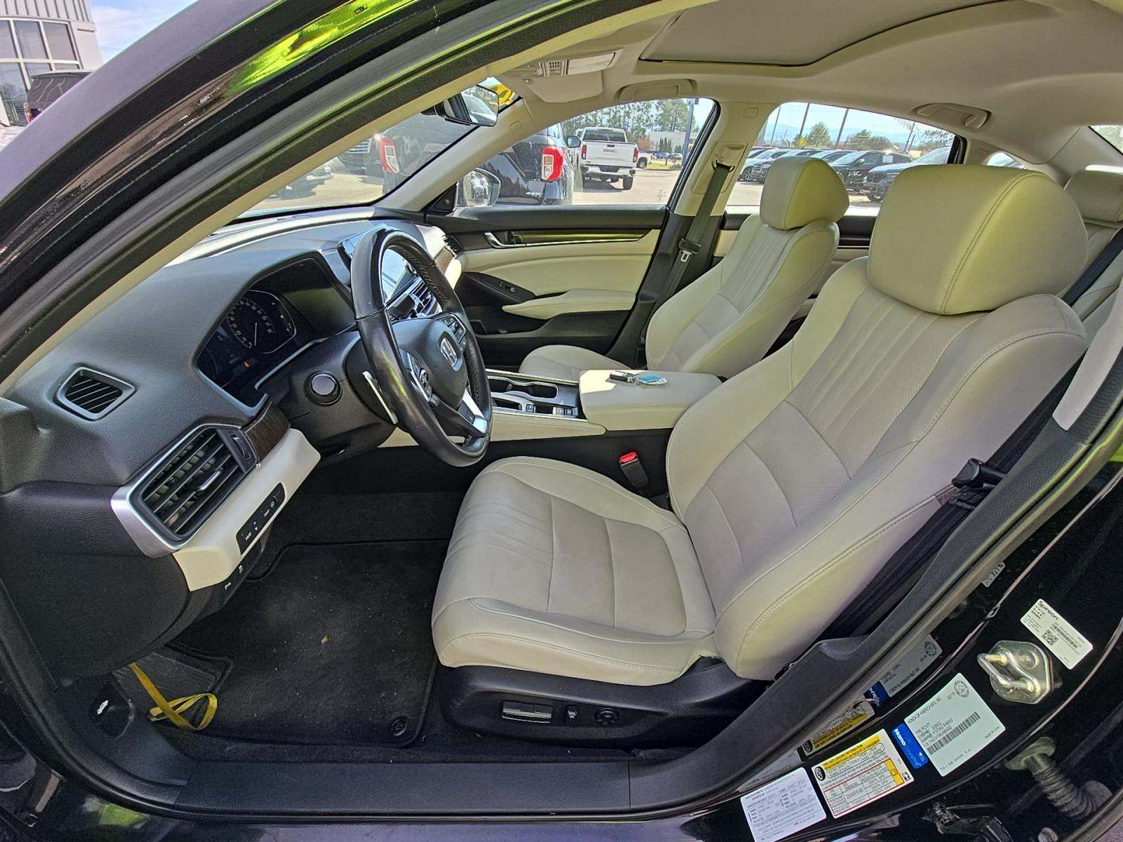 2018 Honda Accord Touring FWD