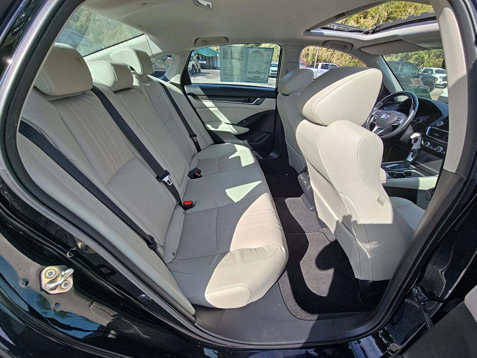 2018 Honda Accord Touring FWD