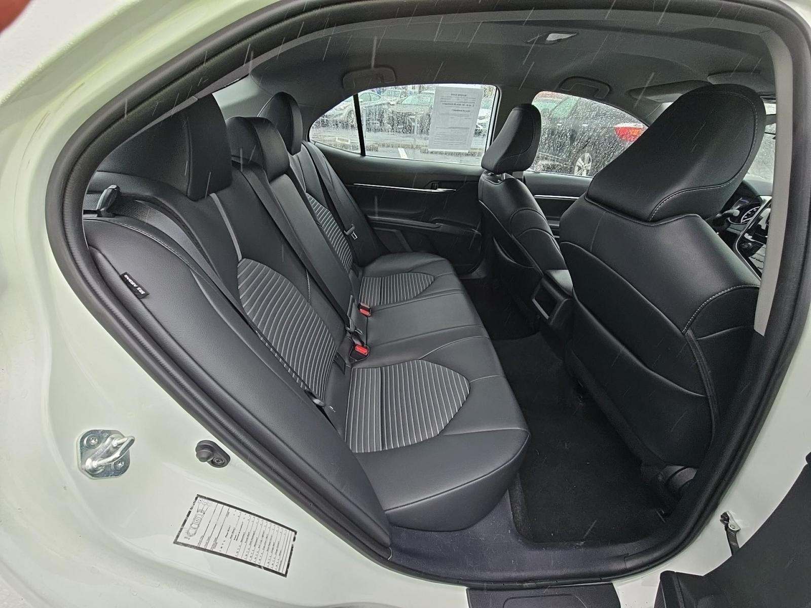 2024 Toyota Camry SE FWD