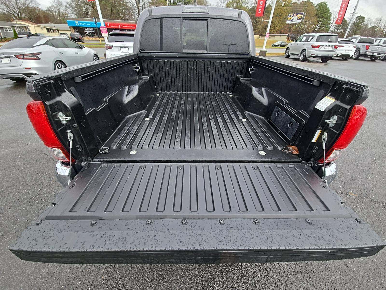 2023 Toyota Tacoma SR5 RWD