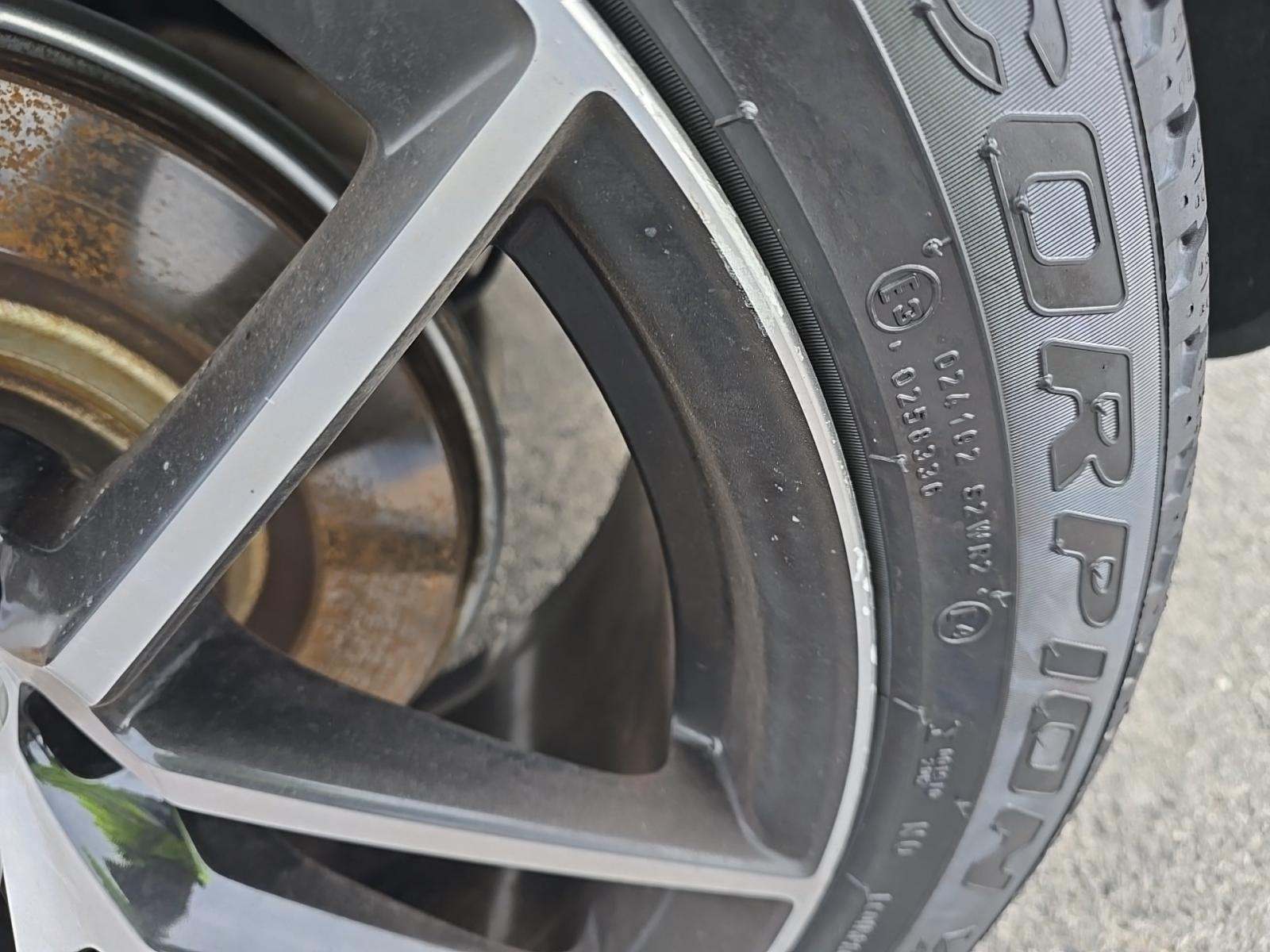 2024 Porsche Macan T AWD