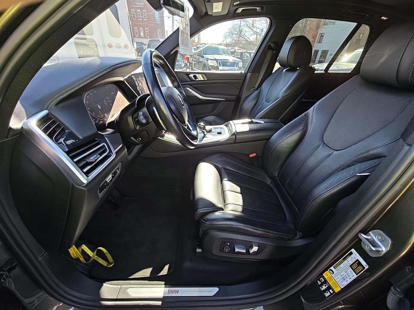 2022 BMW X5 xDrive40i AWD