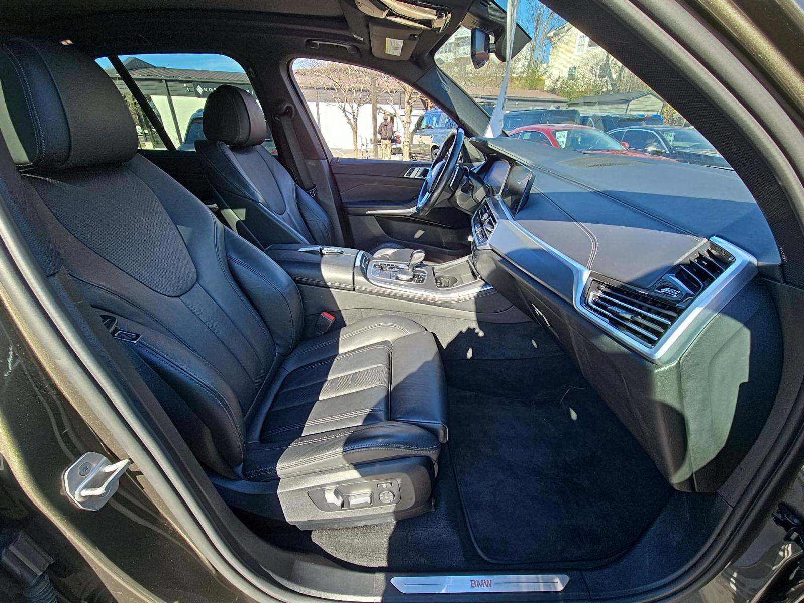 2022 BMW X5 xDrive40i AWD