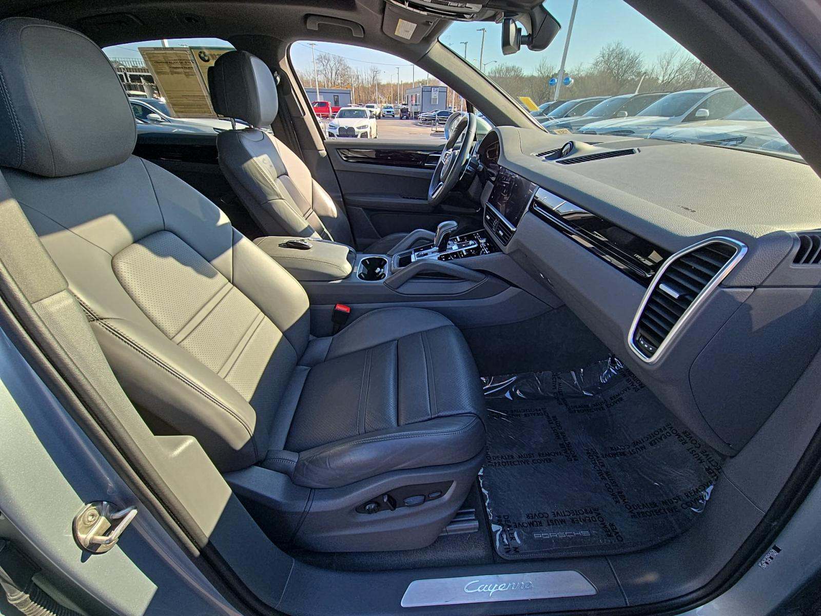 2022 Porsche Cayenne Base AWD