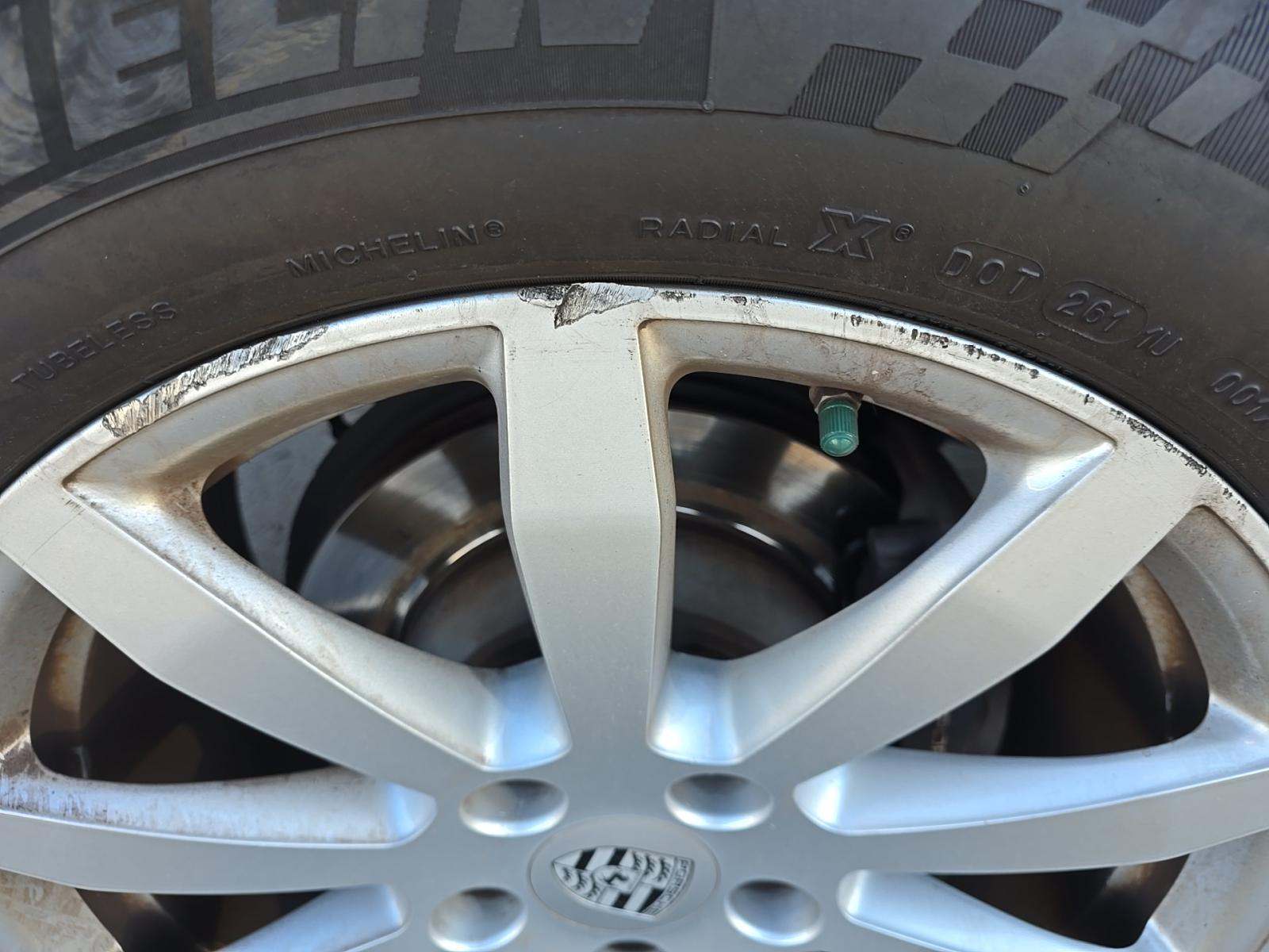 2022 Porsche Cayenne Base AWD