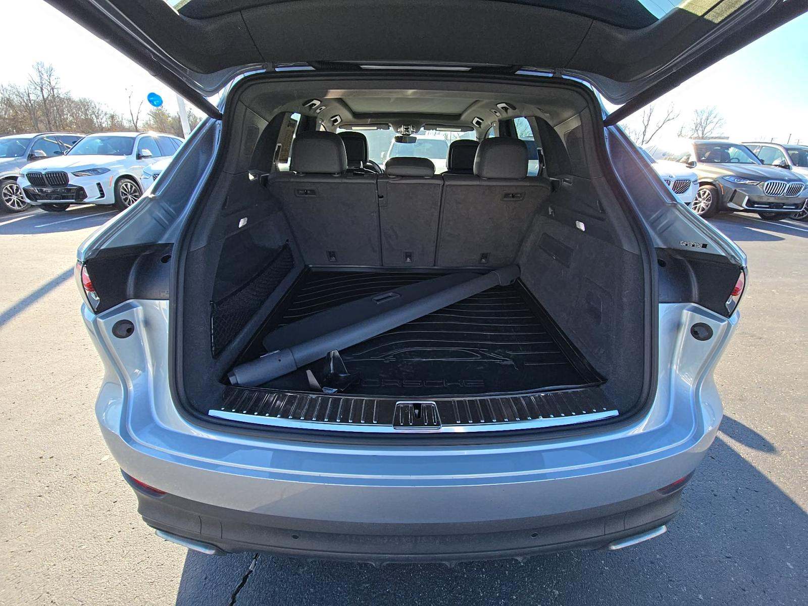 2022 Porsche Cayenne Base AWD