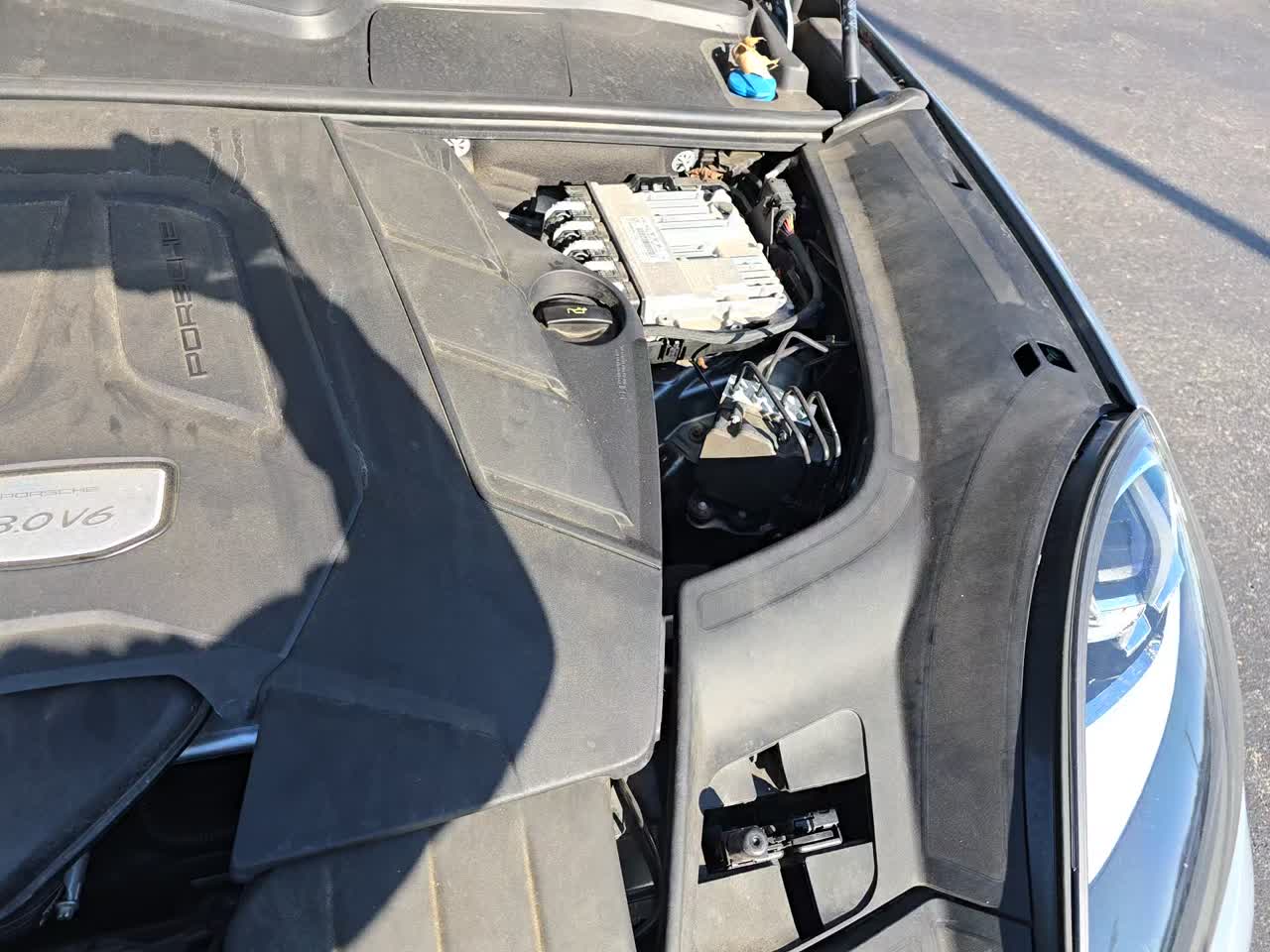 2022 Porsche Cayenne Base AWD