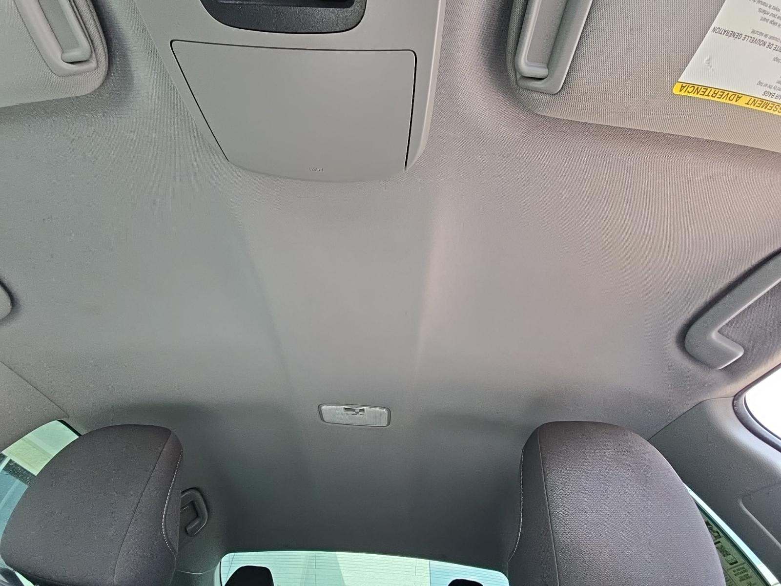 2022 Toyota Camry Hybrid LE FWD