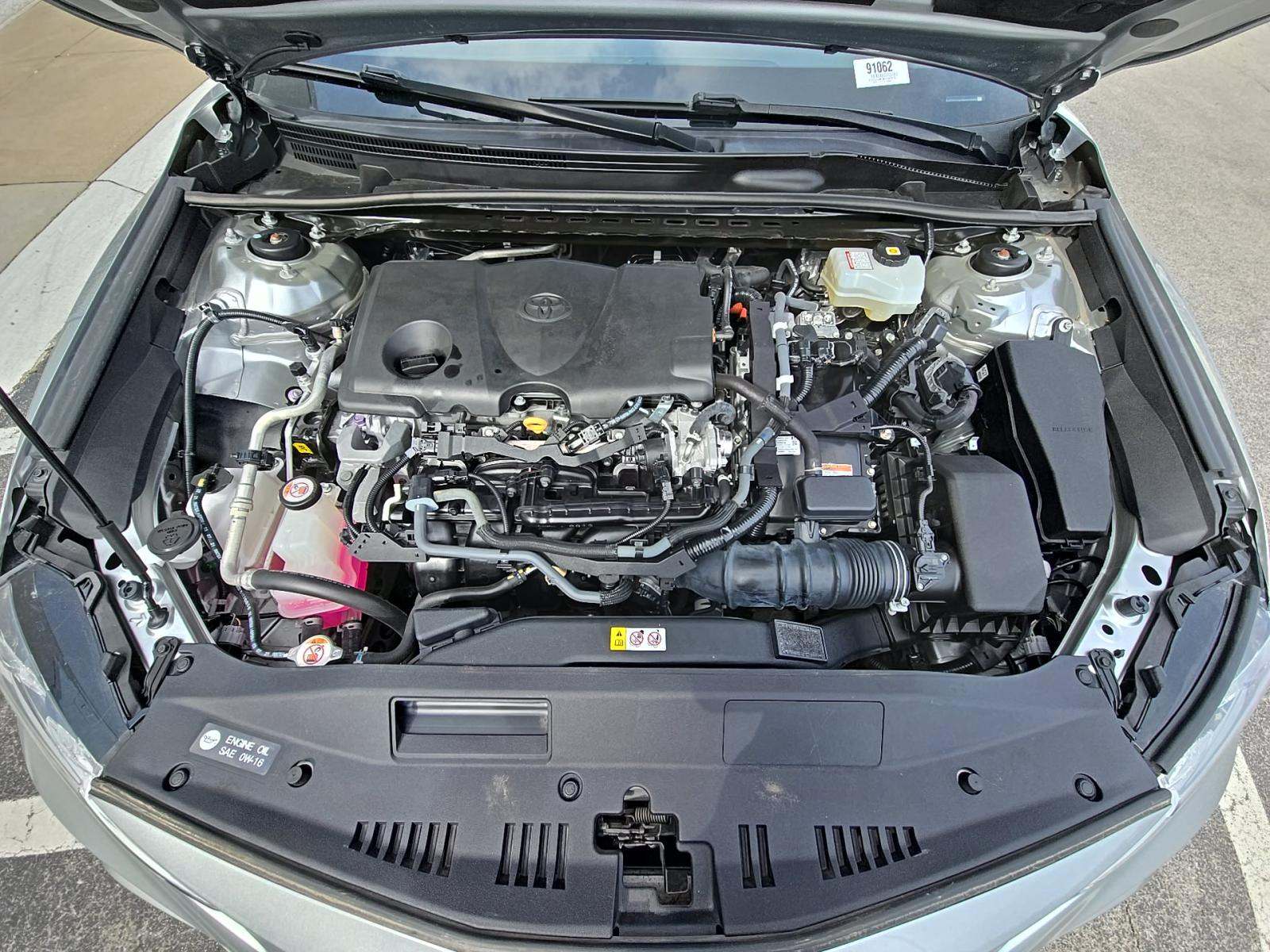 2022 Toyota Camry Hybrid LE FWD