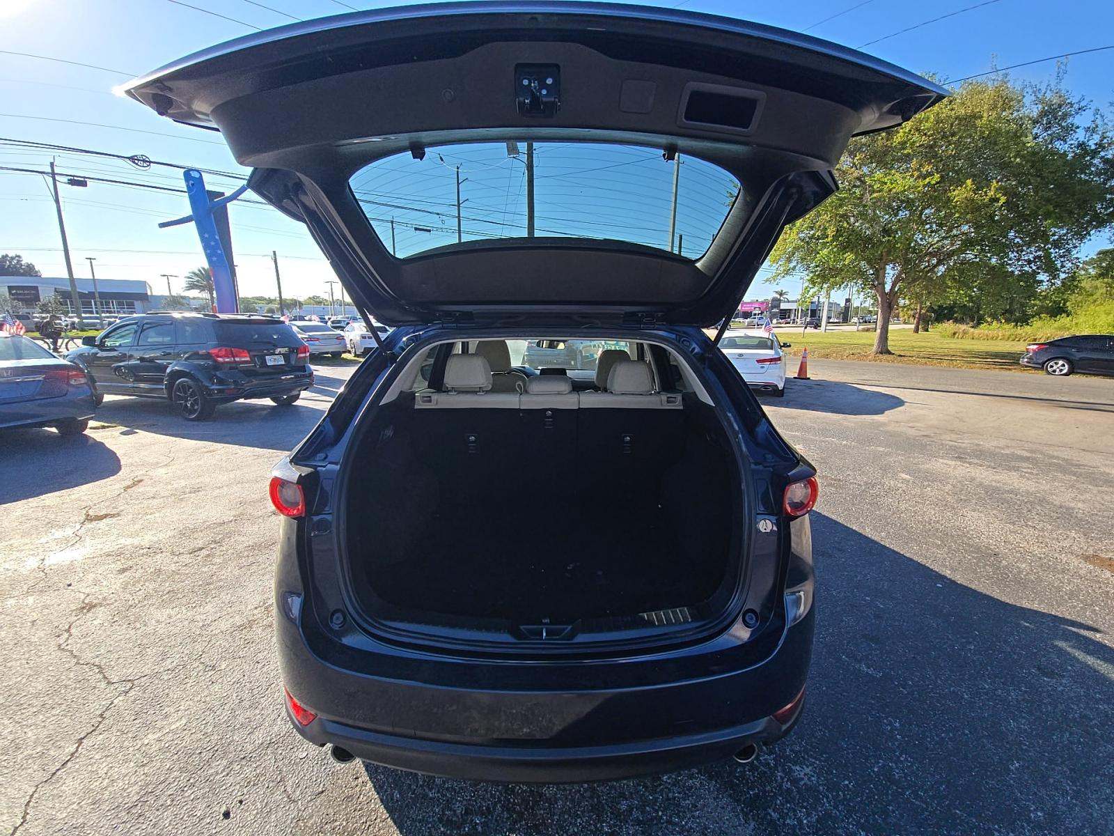 2018 MAZDA CX-5 Touring FWD