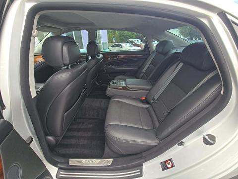 HYUNDAI SIGNATURE - 9