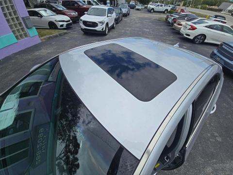 HYUNDAI SIGNATURE - 8