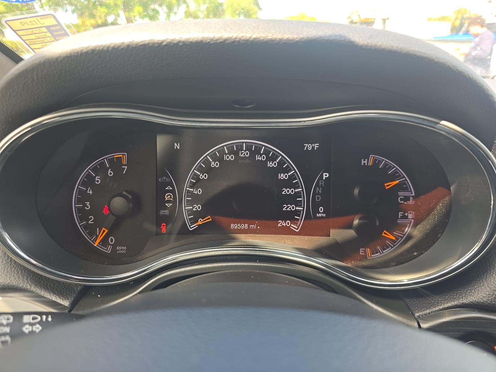 JEEP GRAND CHEROKEE - 5