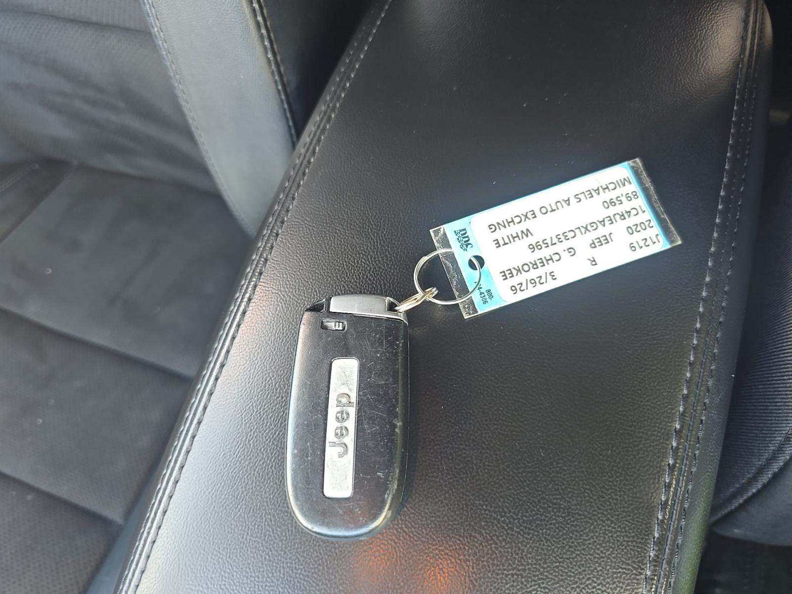 JEEP GRAND CHEROKEE - 4