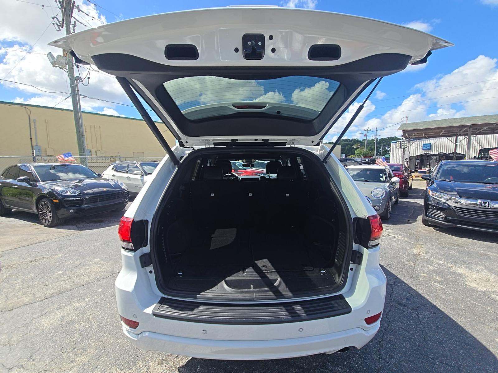 JEEP GRAND CHEROKEE - 10