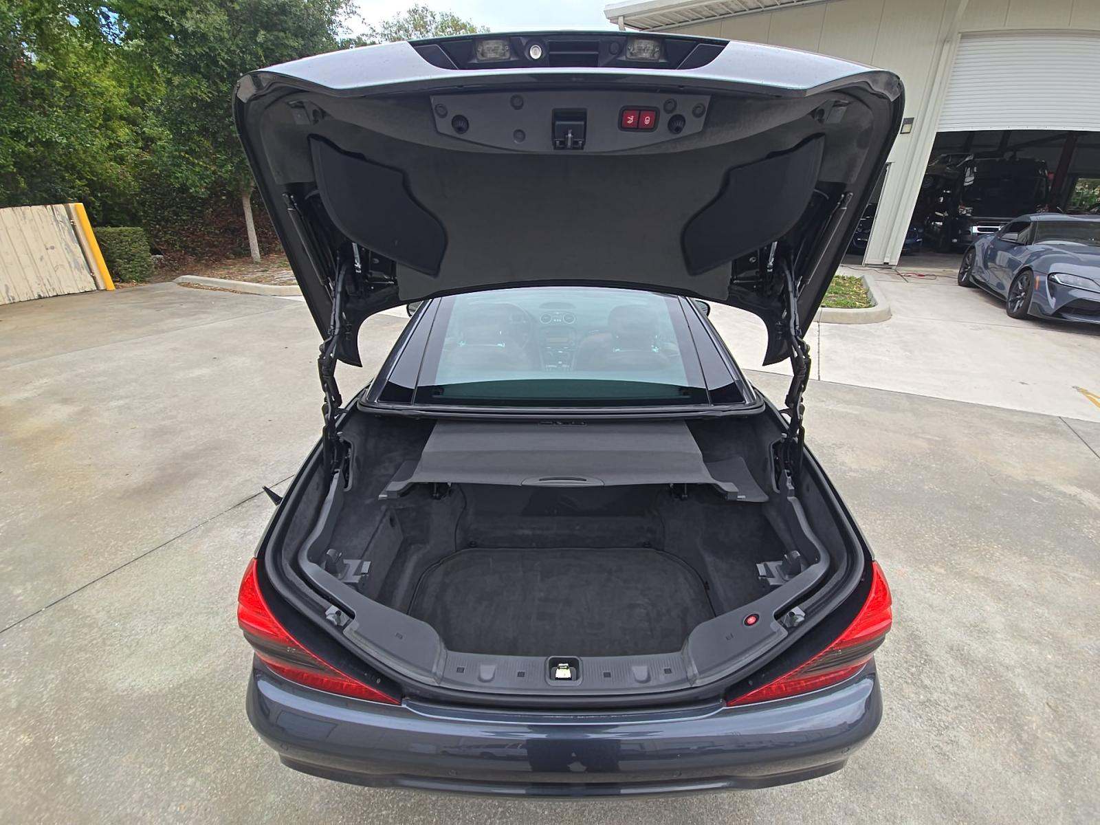 MERCEDES-BENZ SL - 9