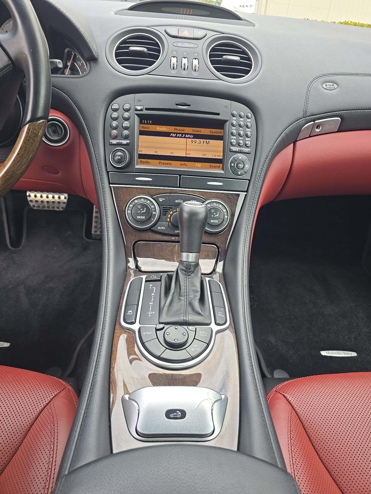 MERCEDES-BENZ SL - 6