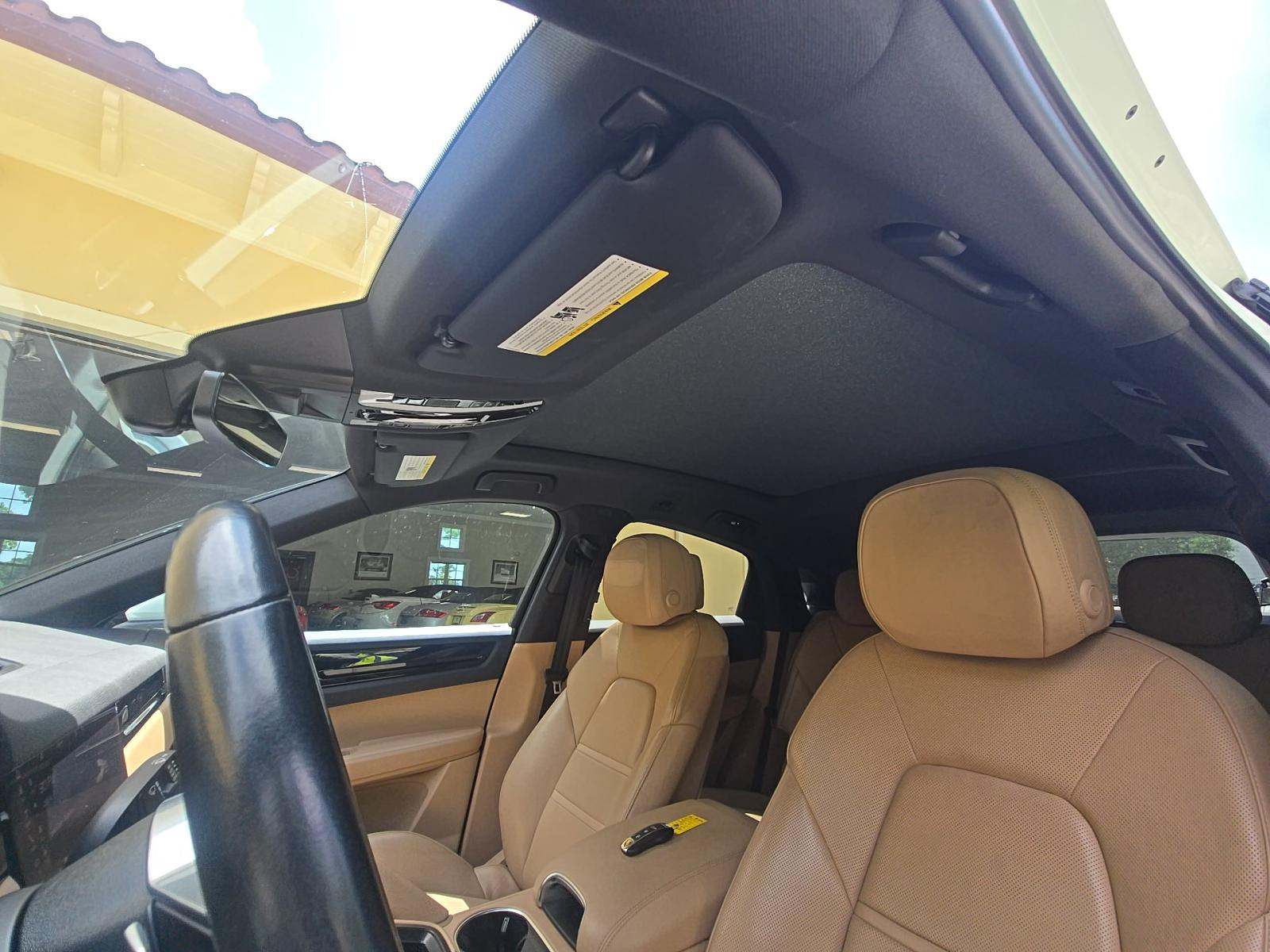 PORSCHE CAYENNE - 7
