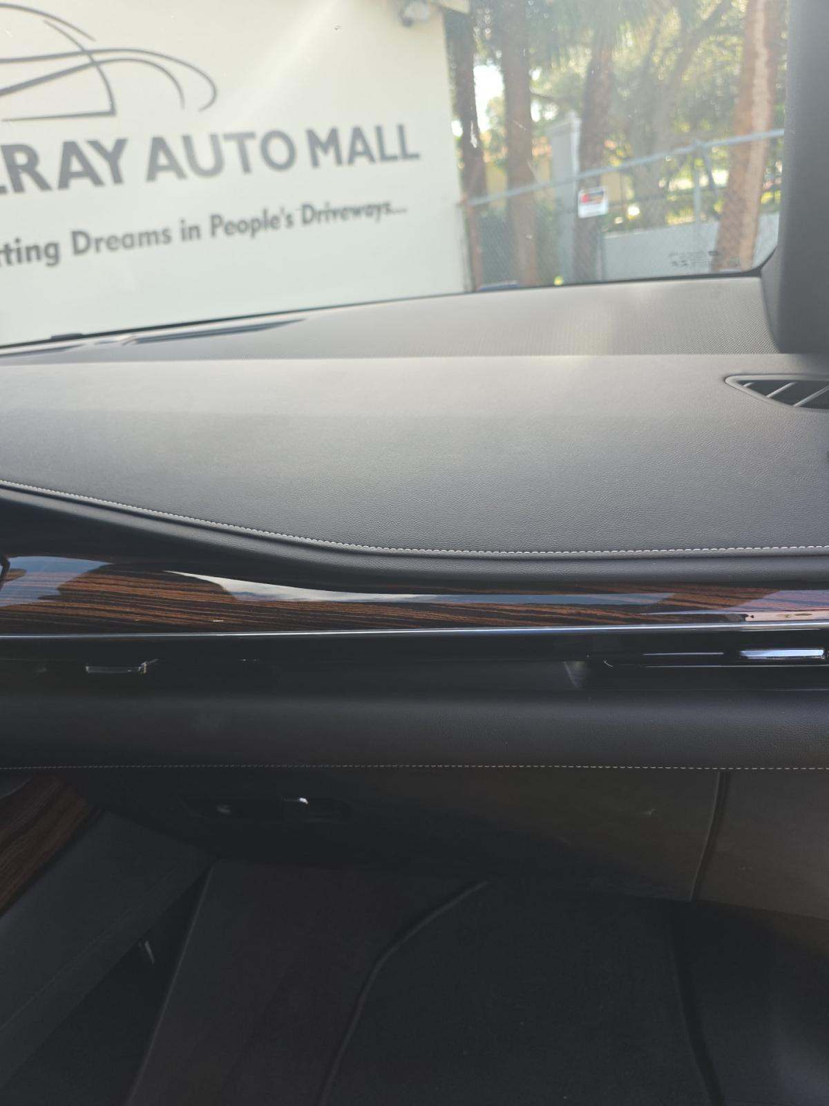 2022 Cadillac Escalade Premium Luxury RWD