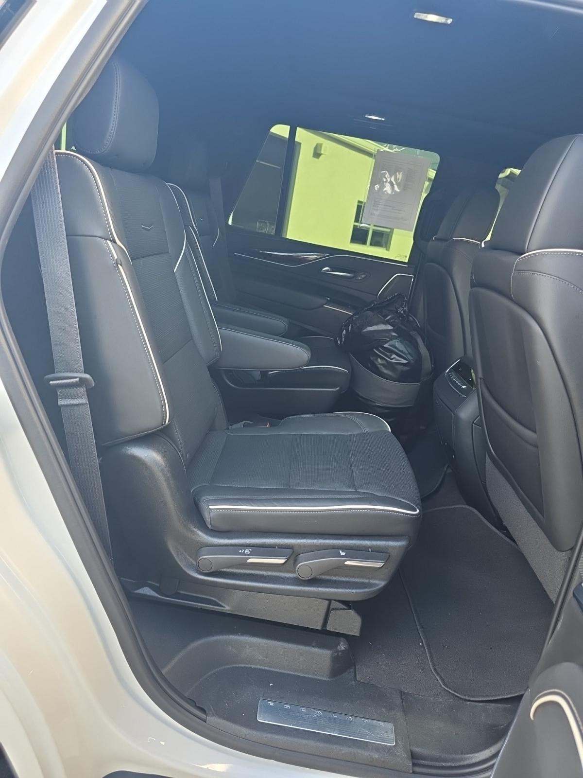 2022 Cadillac Escalade Premium Luxury RWD