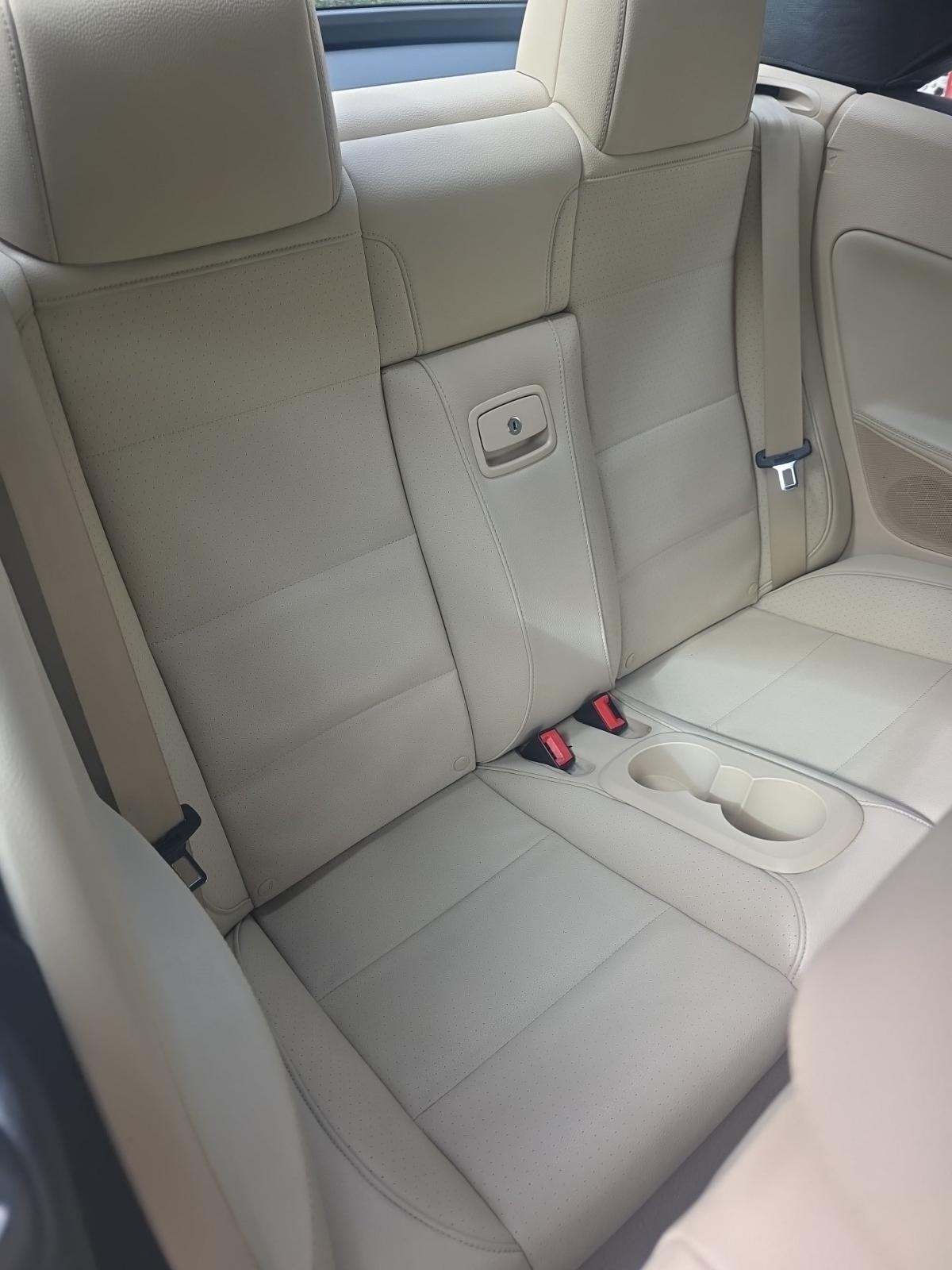 2016 Volkswagen Eos 2.0T Komfort FWD