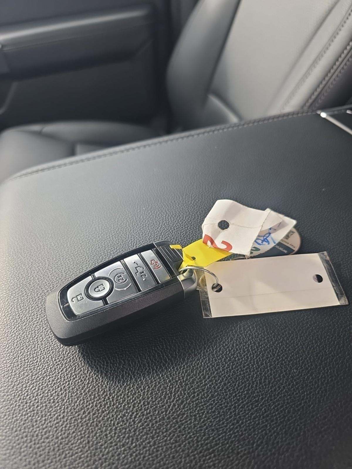 2023 Ford F-150 XLT AWD