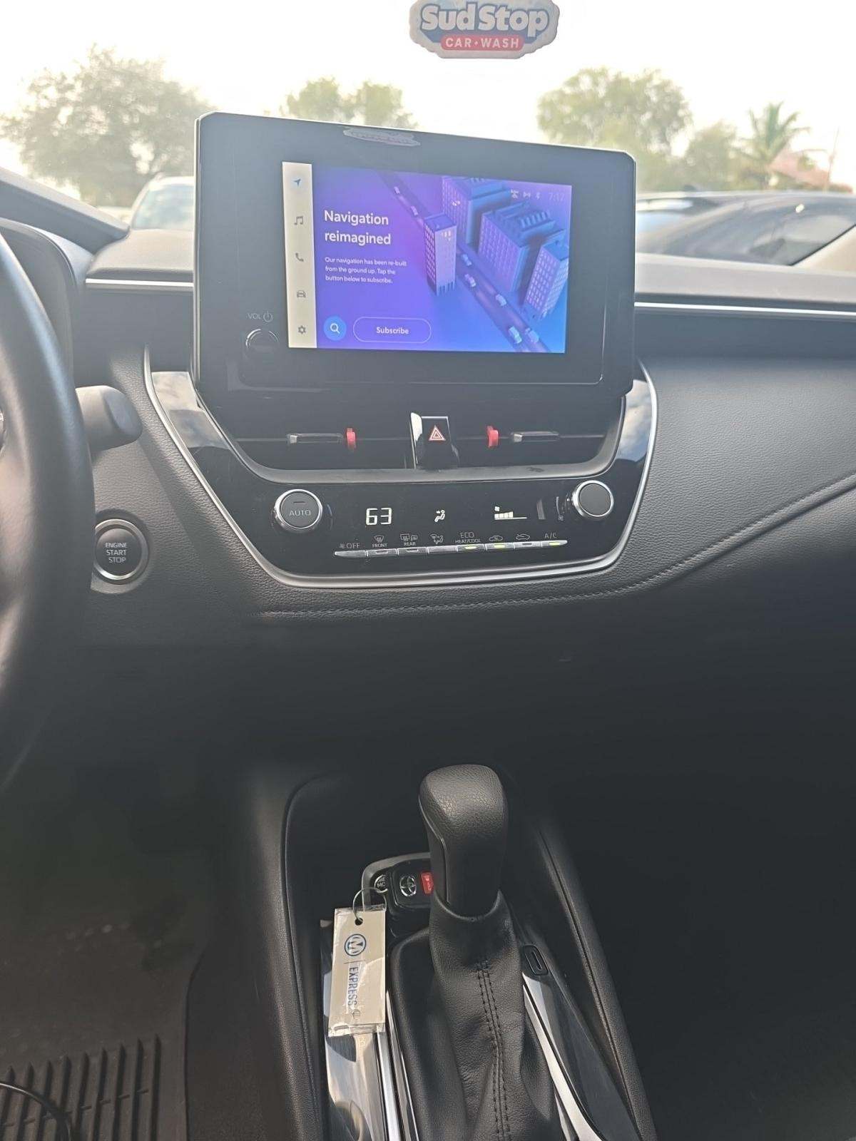 2024 Toyota Corolla SE FWD