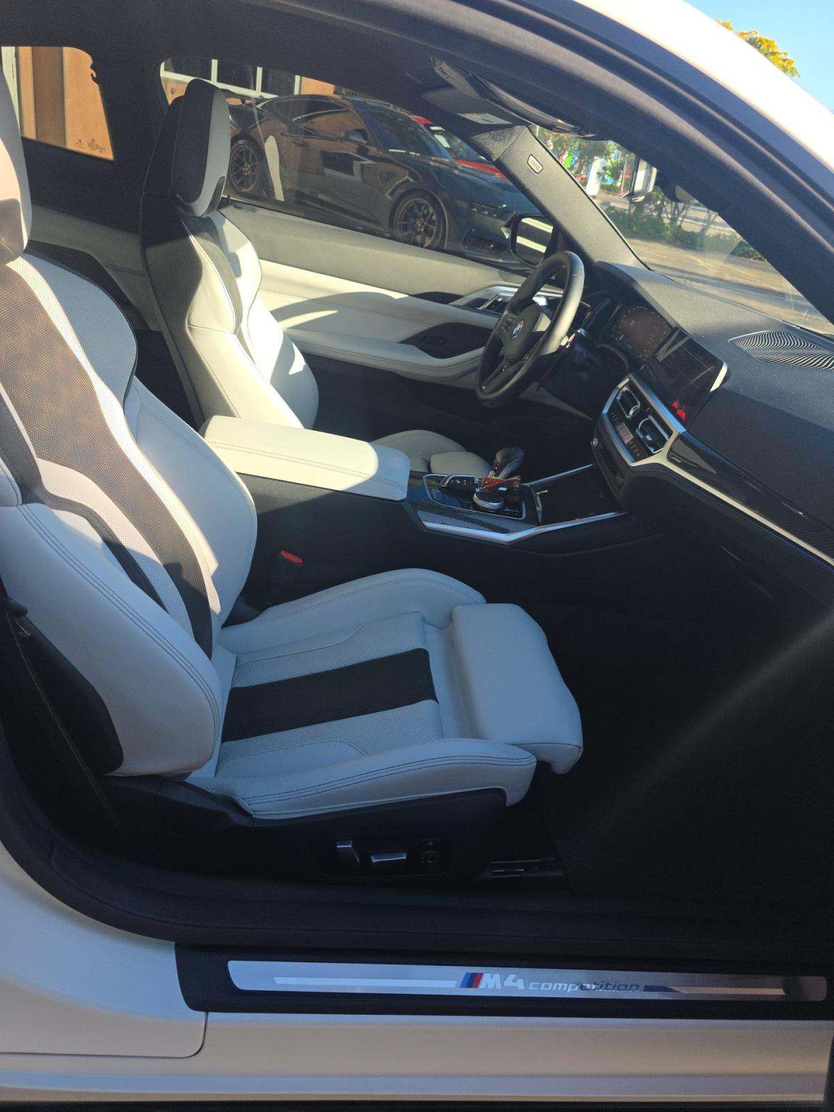 2022 BMW M4 Competition RWD