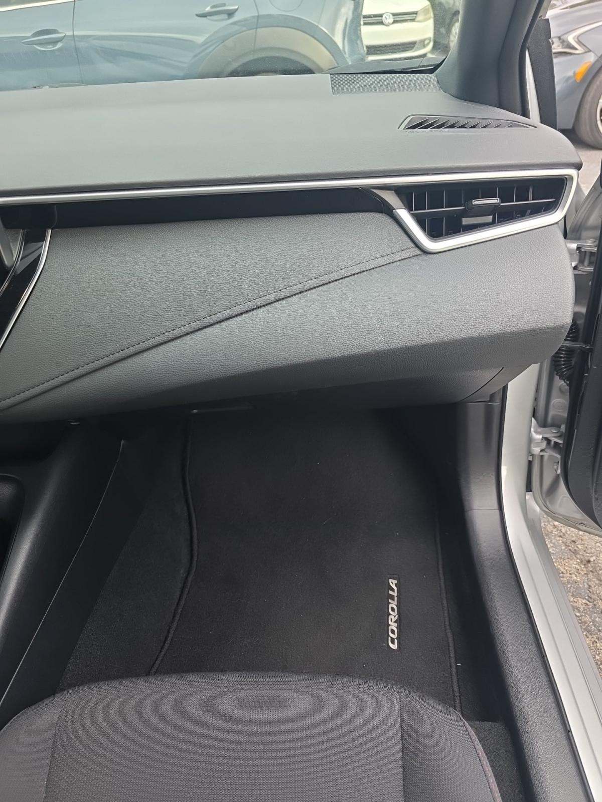 2024 Toyota Corolla SE FWD