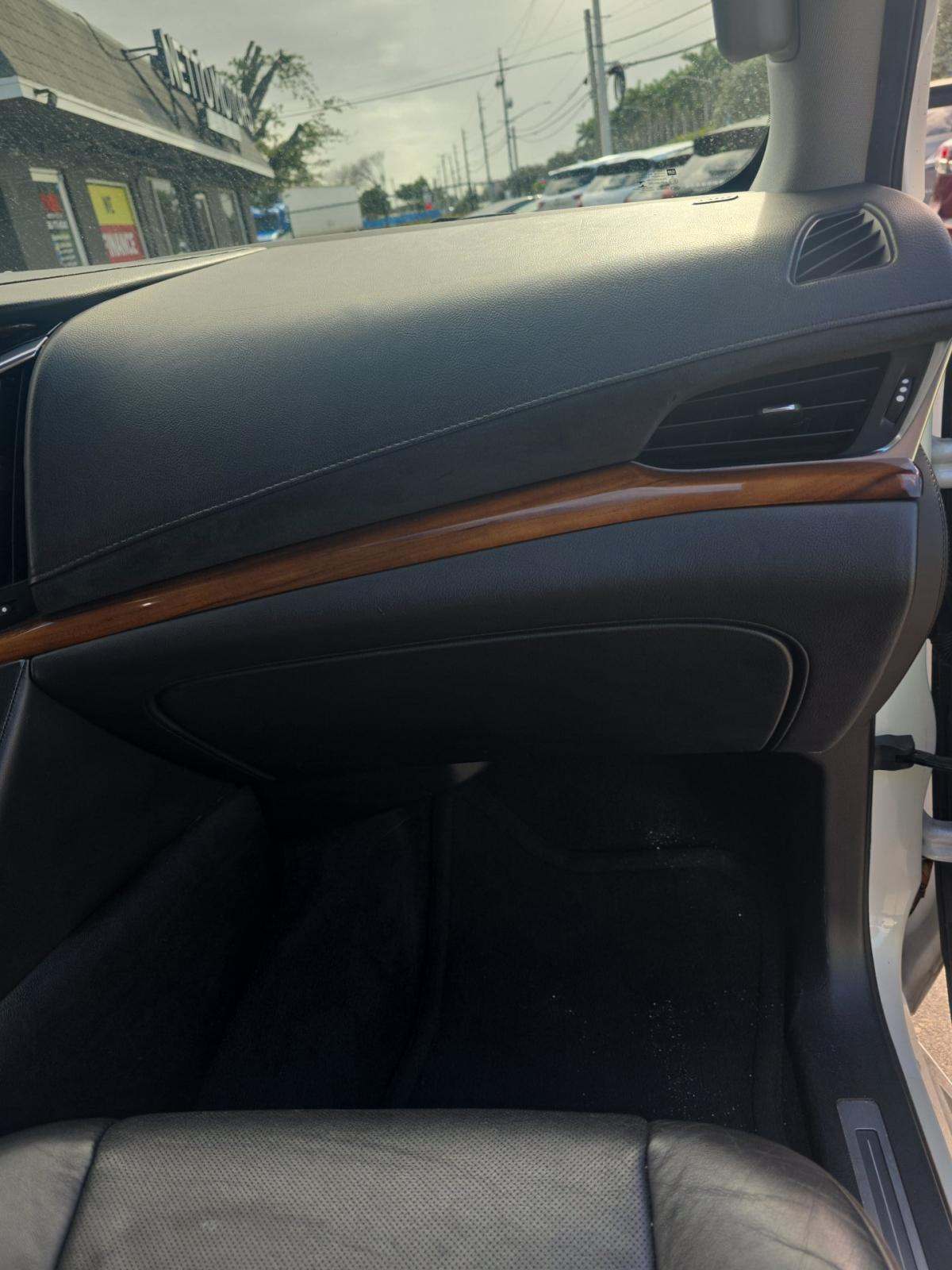 2016 Cadillac Escalade Standard RWD