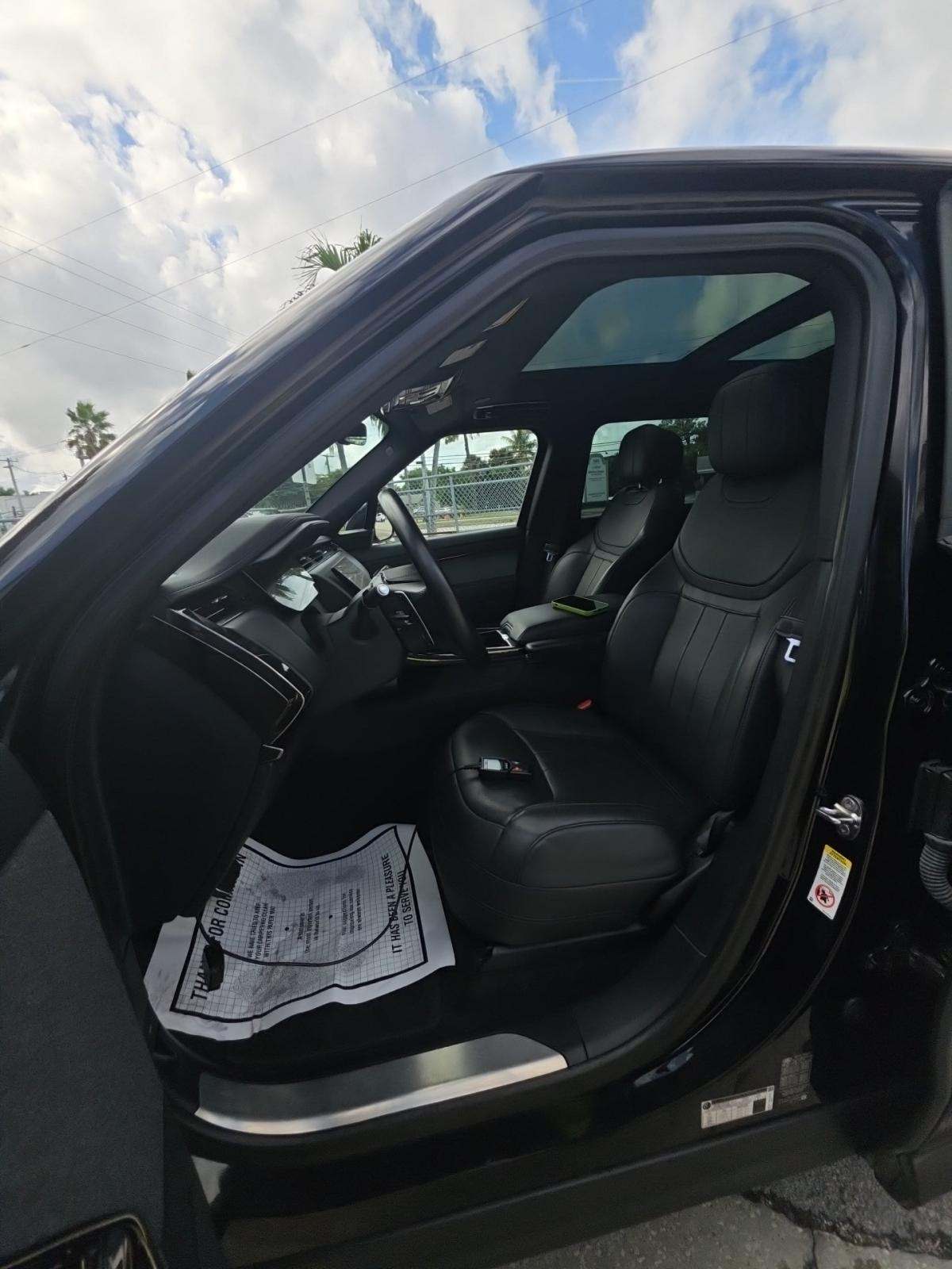 2024 Land Rover Range Rover Sport Dynamic SE AWD