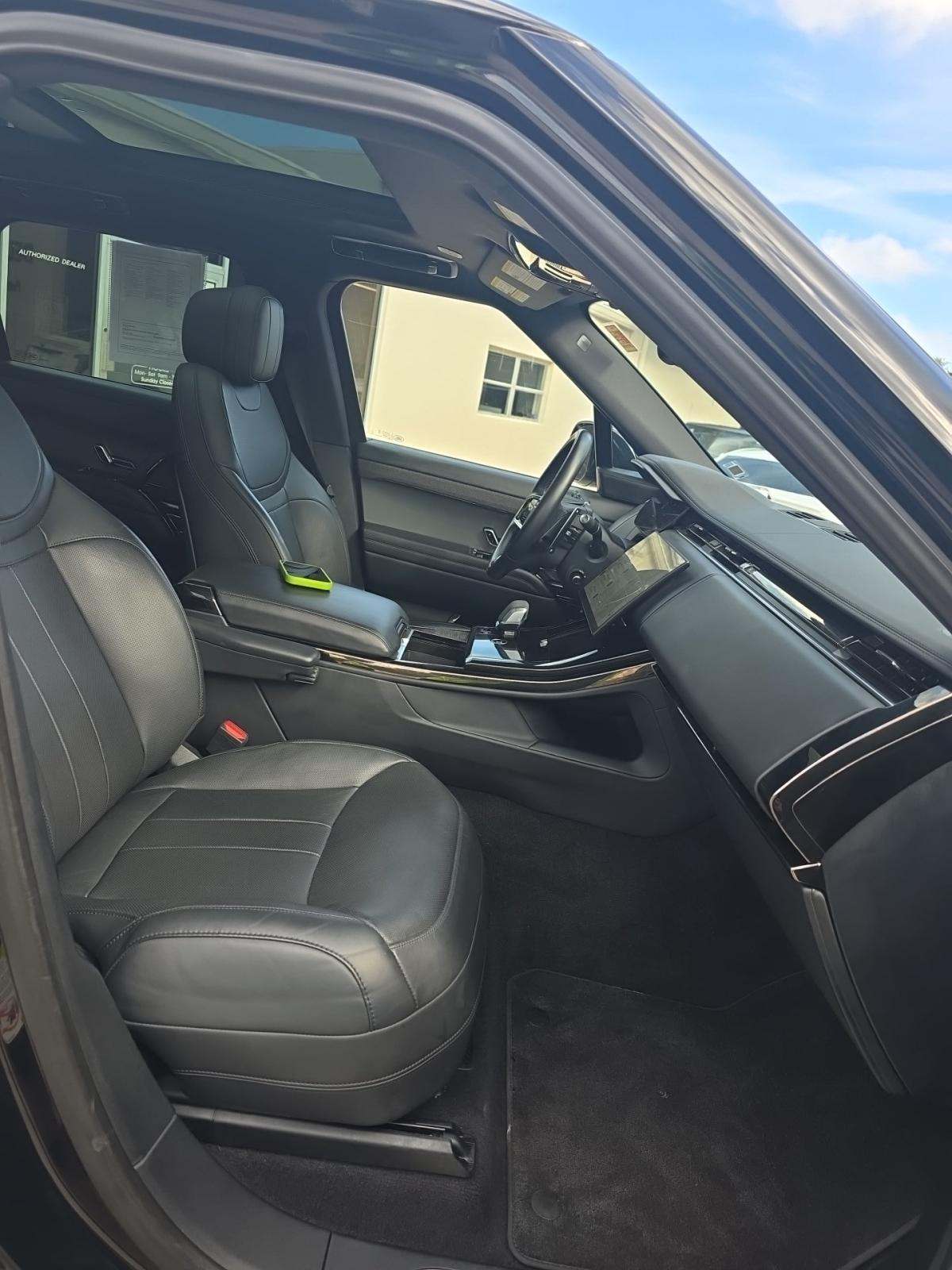 2024 Land Rover Range Rover Sport Dynamic SE AWD