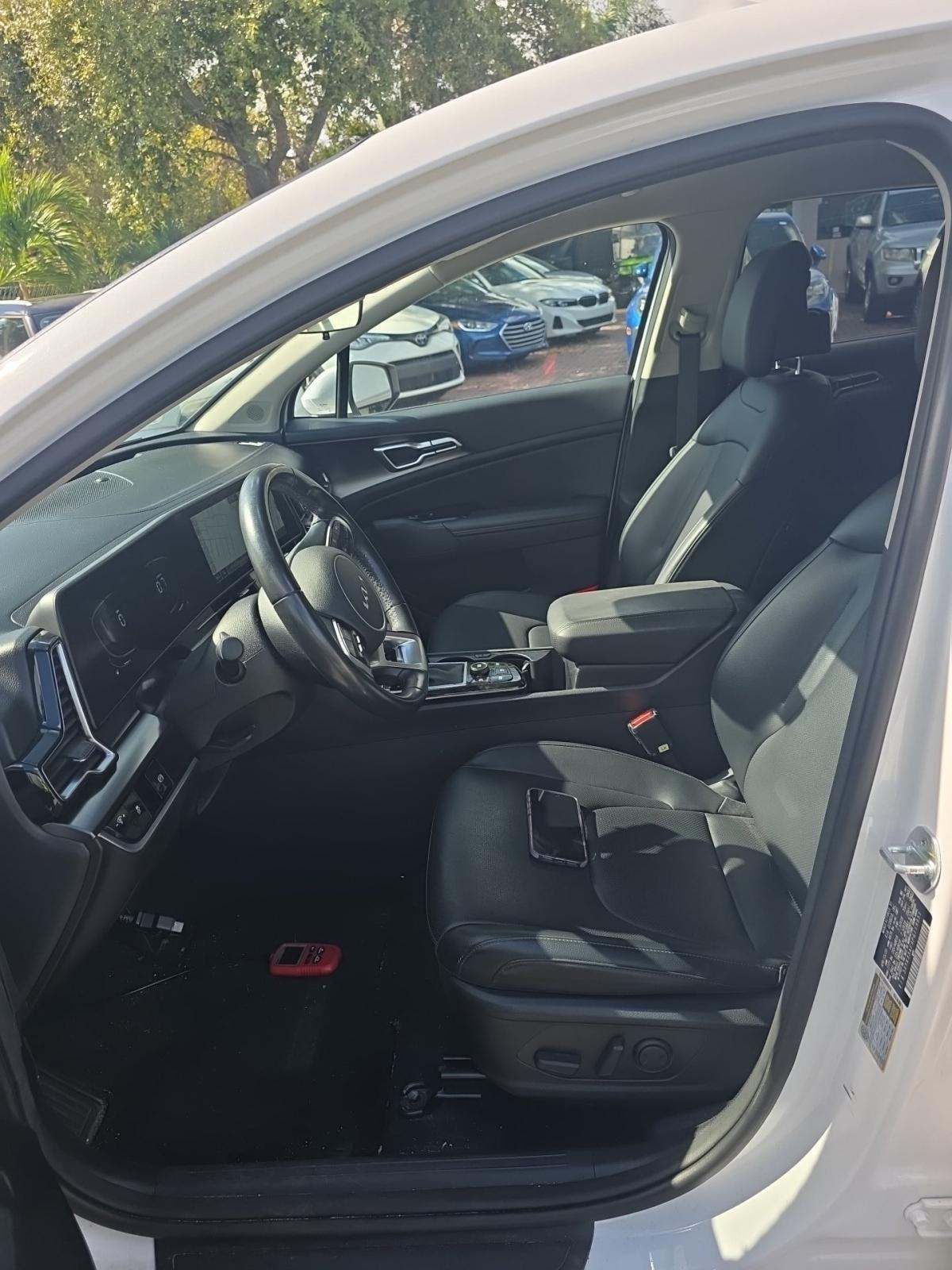 2023 Kia Sportage EX FWD