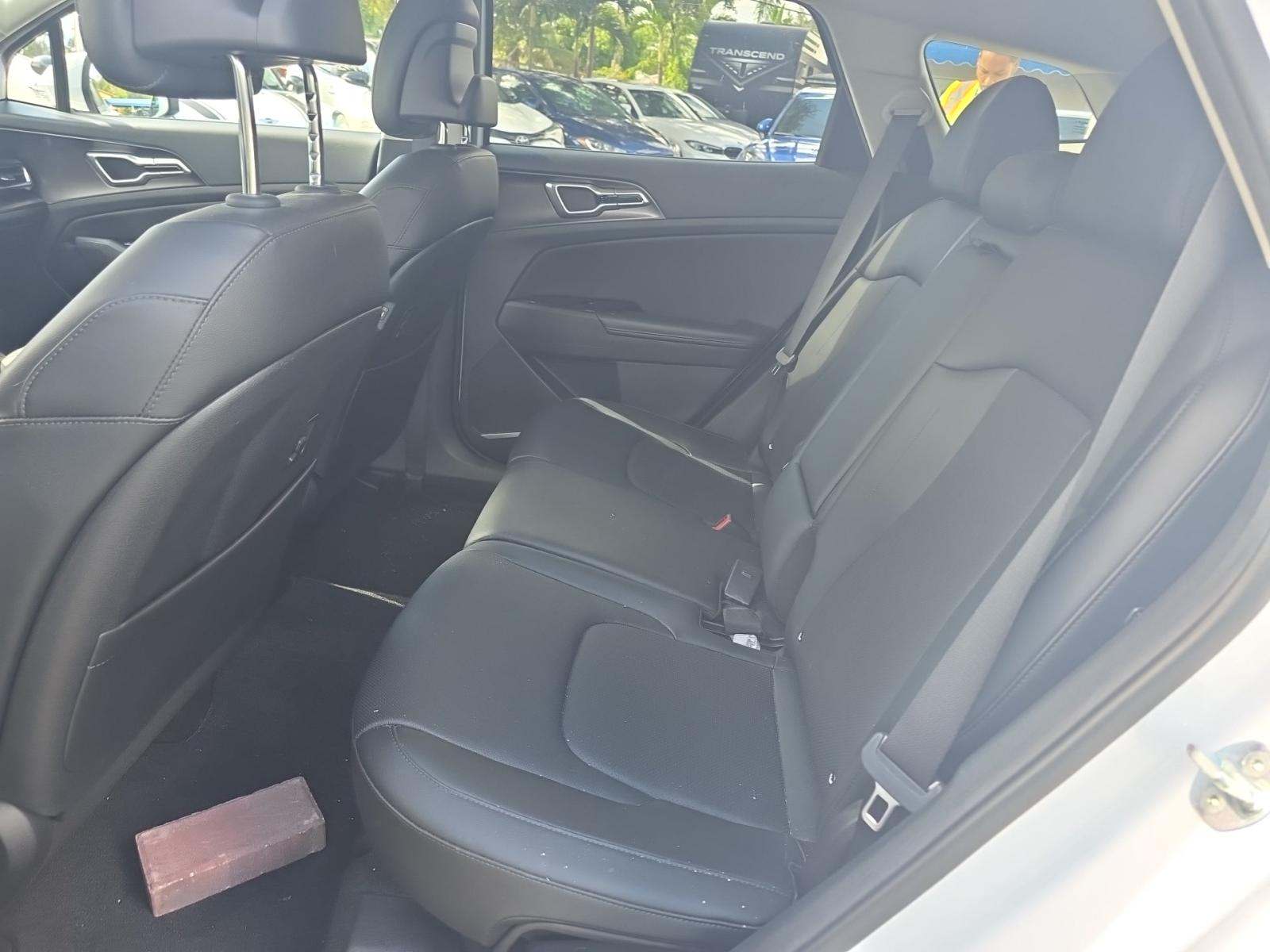 2023 Kia Sportage EX FWD