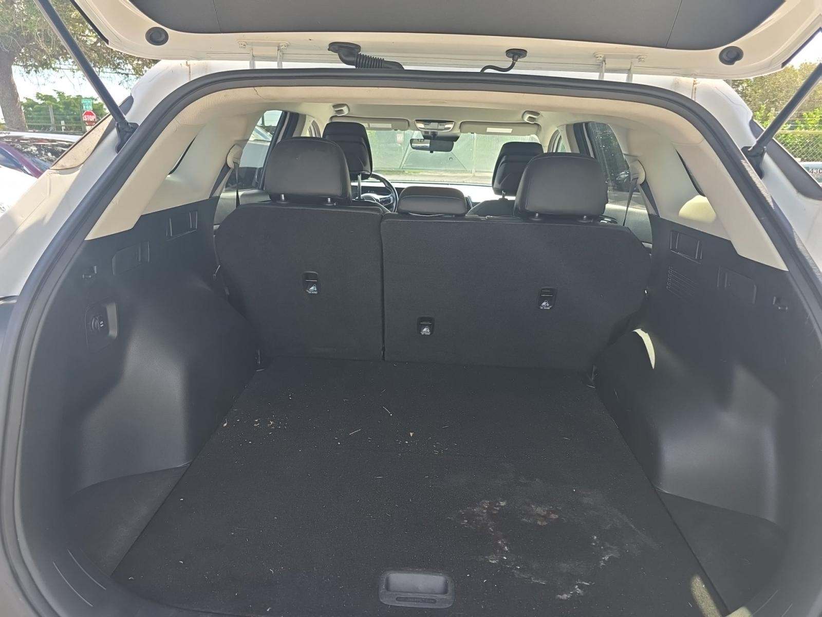 2023 Kia Sportage EX FWD