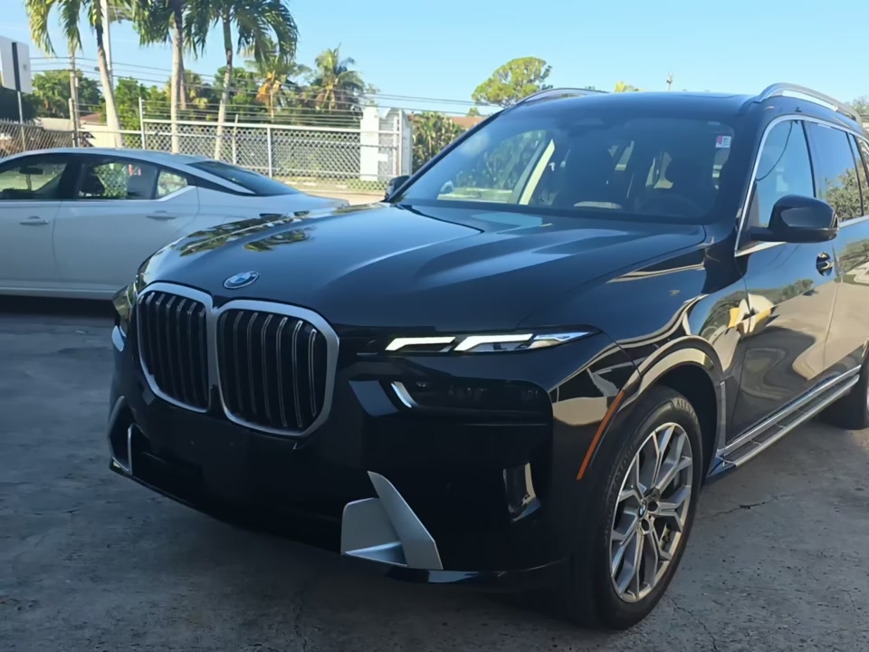 2024 BMW X7 xDrive40i AWD