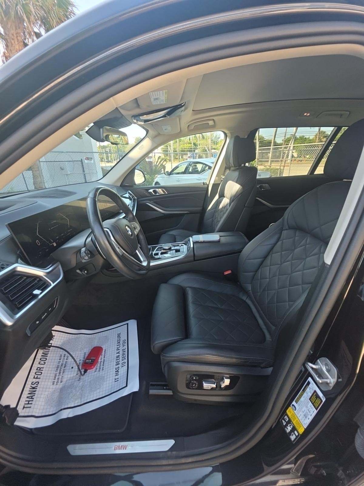 2024 BMW X7 xDrive40i AWD