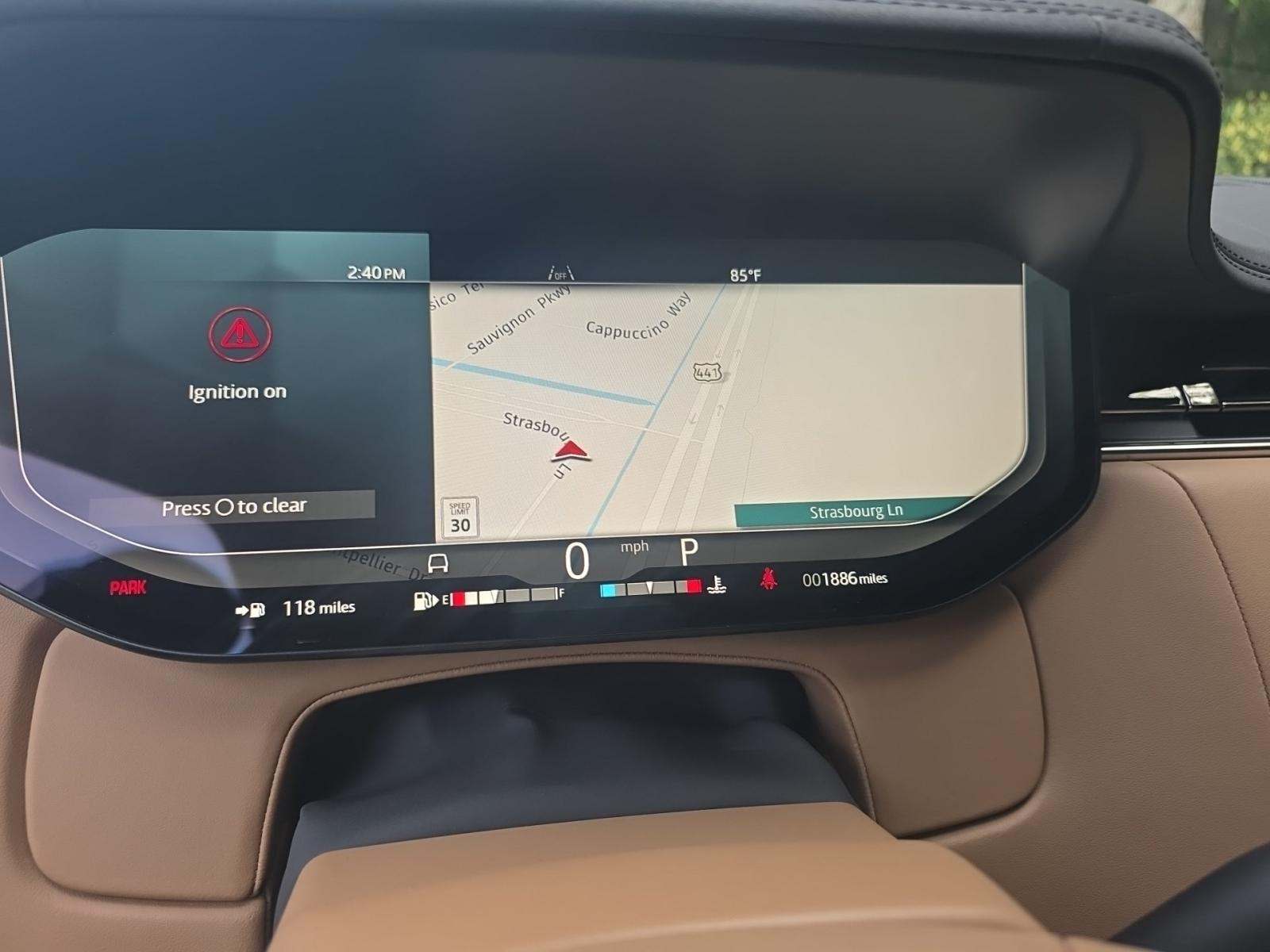 2025 Land Rover Range Rover SE LWB AWD