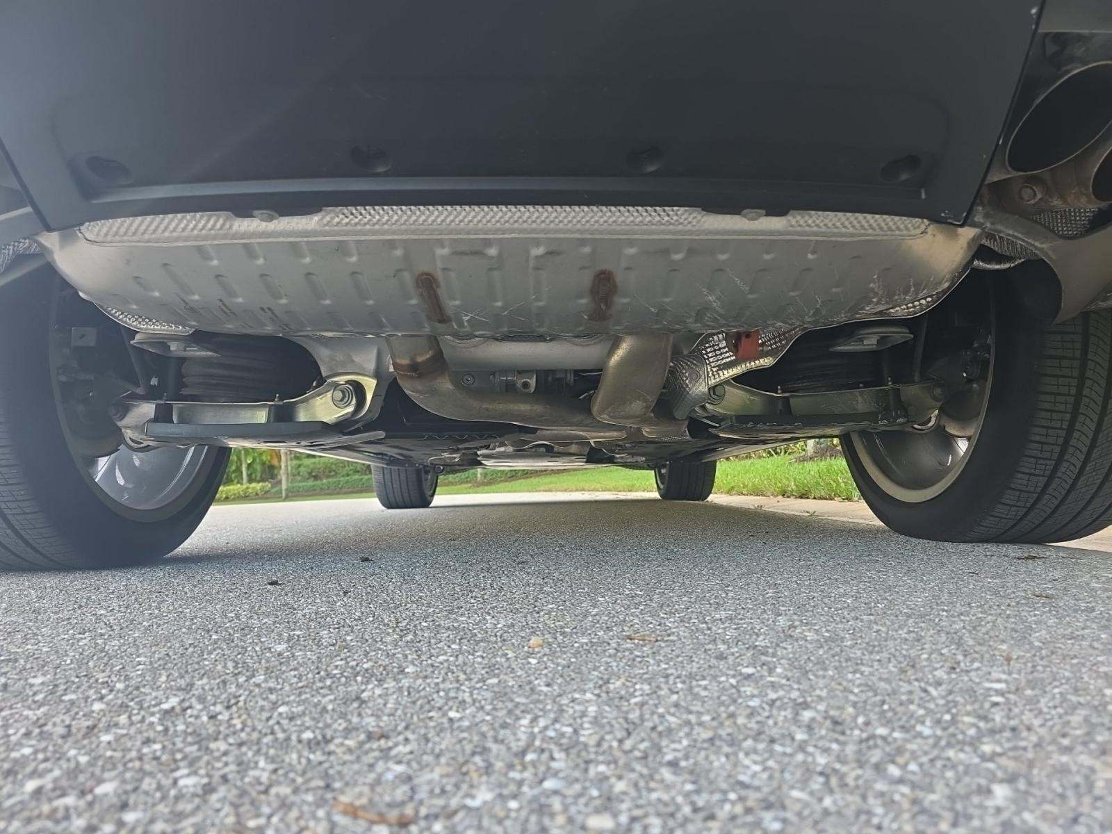 2025 Land Rover Range Rover SE LWB AWD