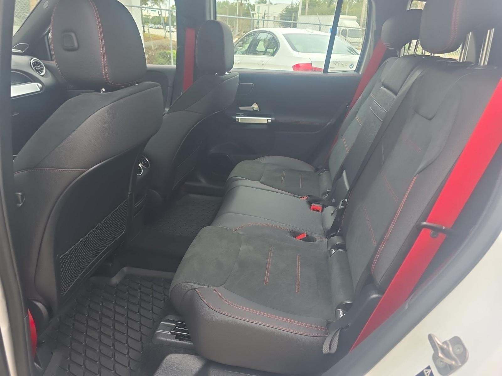 MERCEDES-BENZ GLB-CLASS AMG - 9