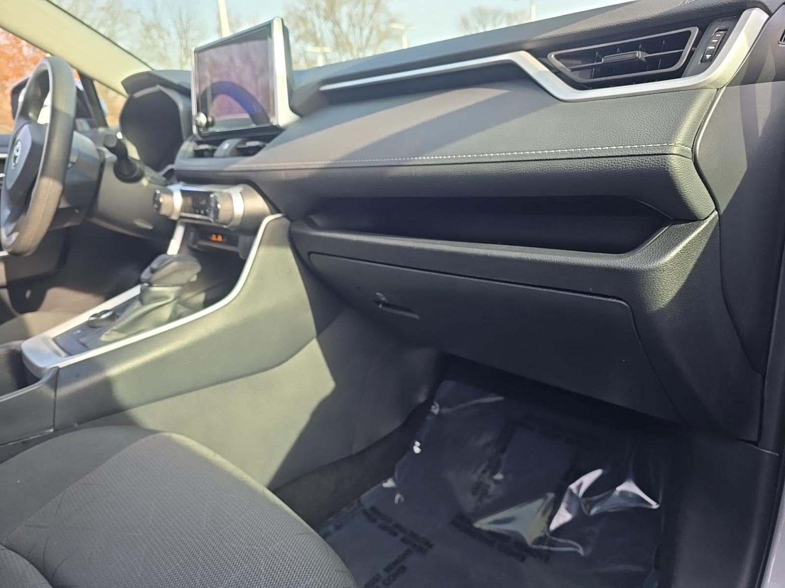 2024 Toyota RAV4 Hybrid XLE AWD