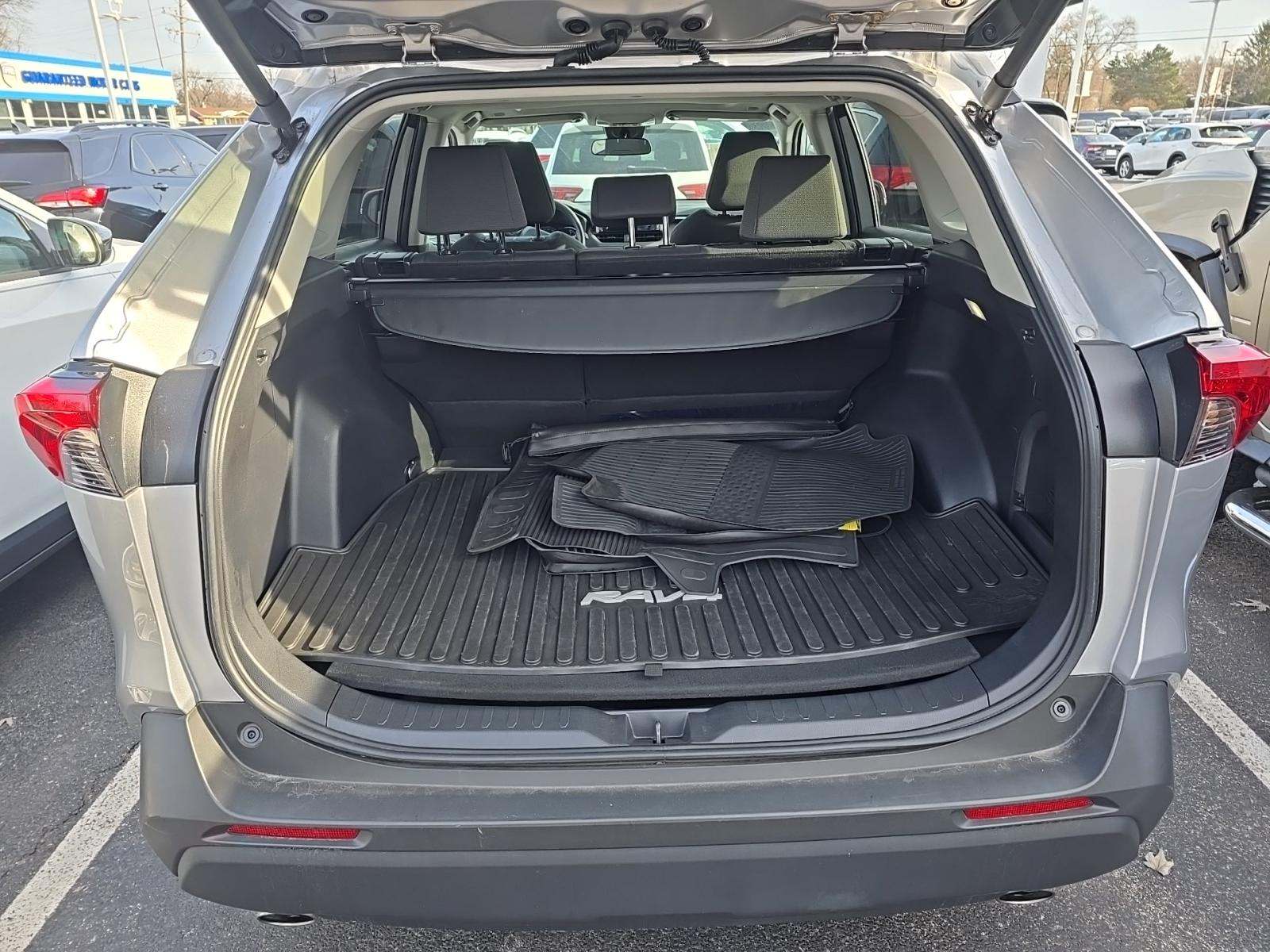 2024 Toyota RAV4 Hybrid XLE AWD