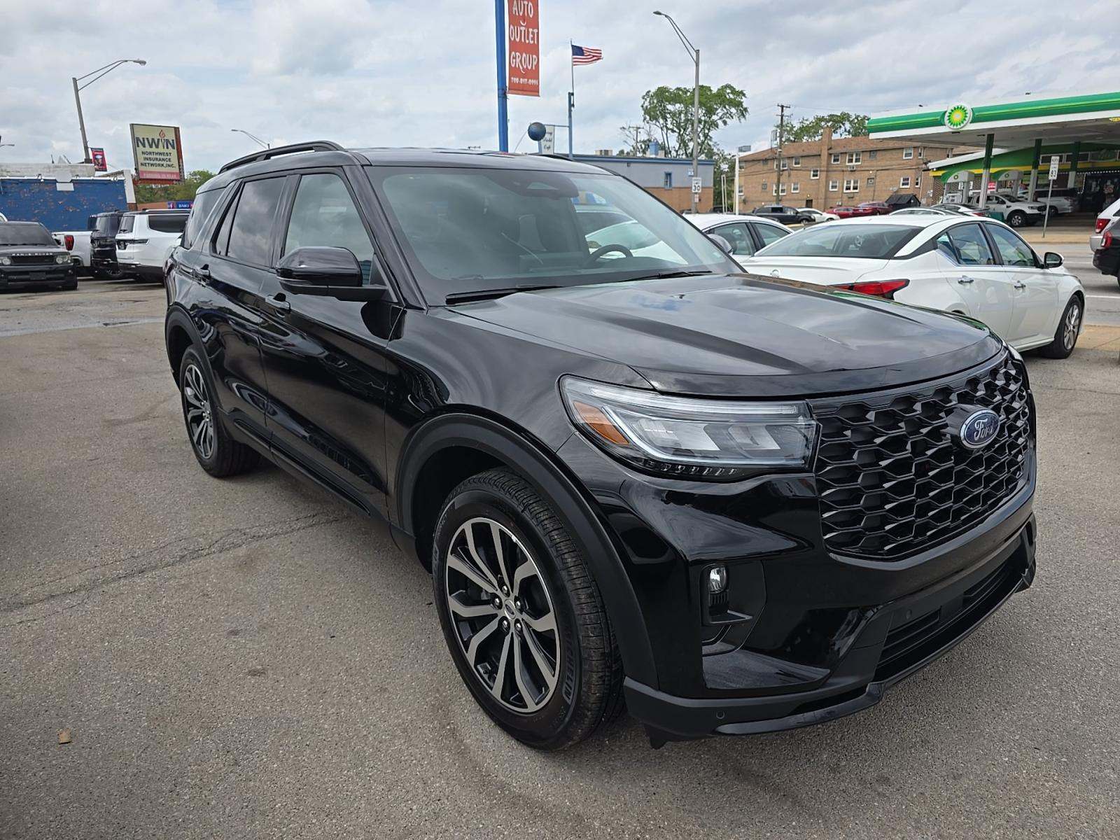 FORD EXPLORER - 4