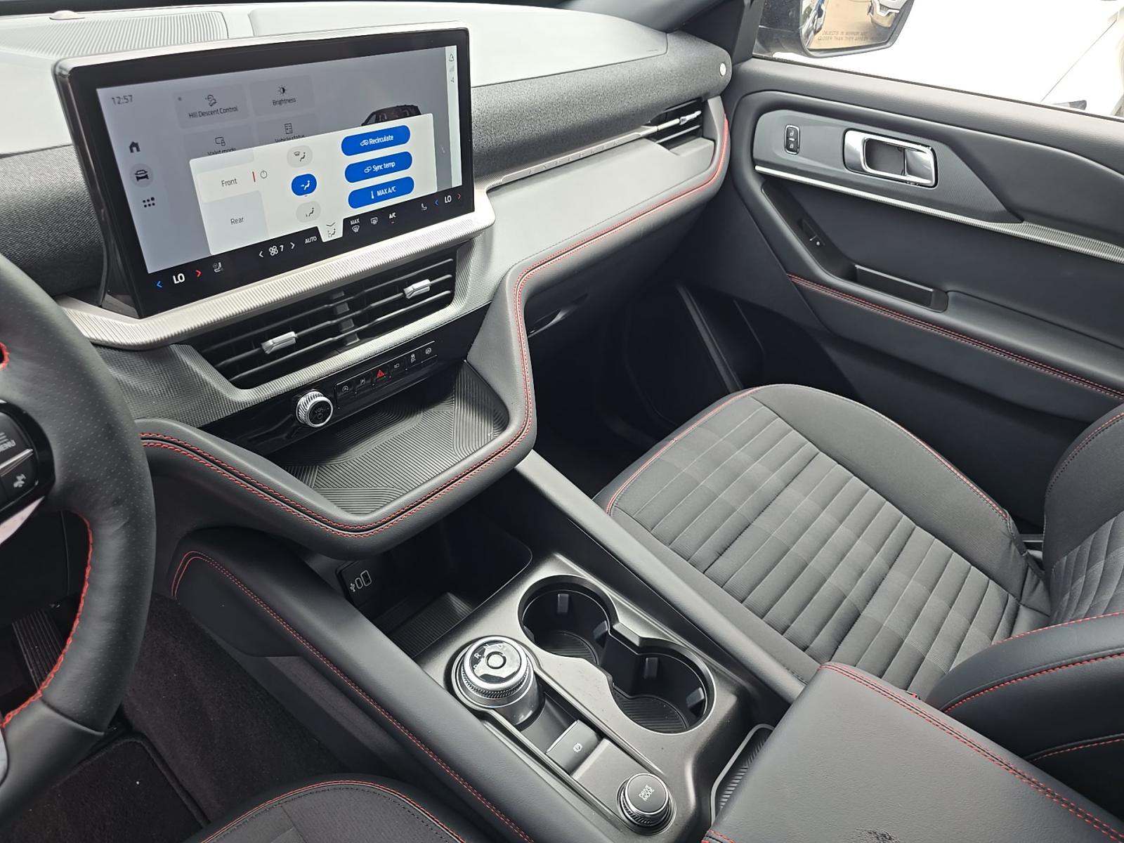 FORD EXPLORER - 10