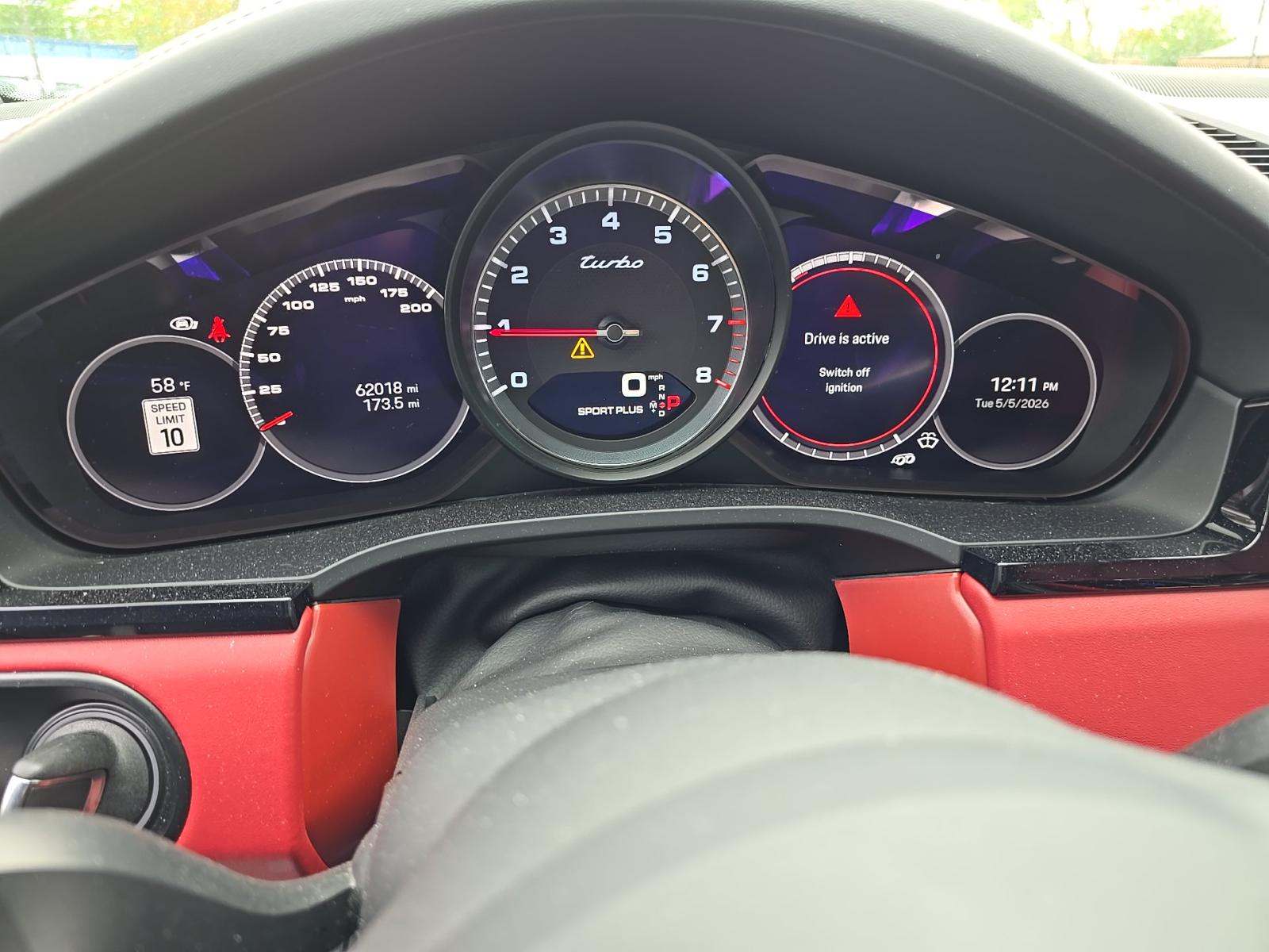 PORSCHE CAYENNE - 9
