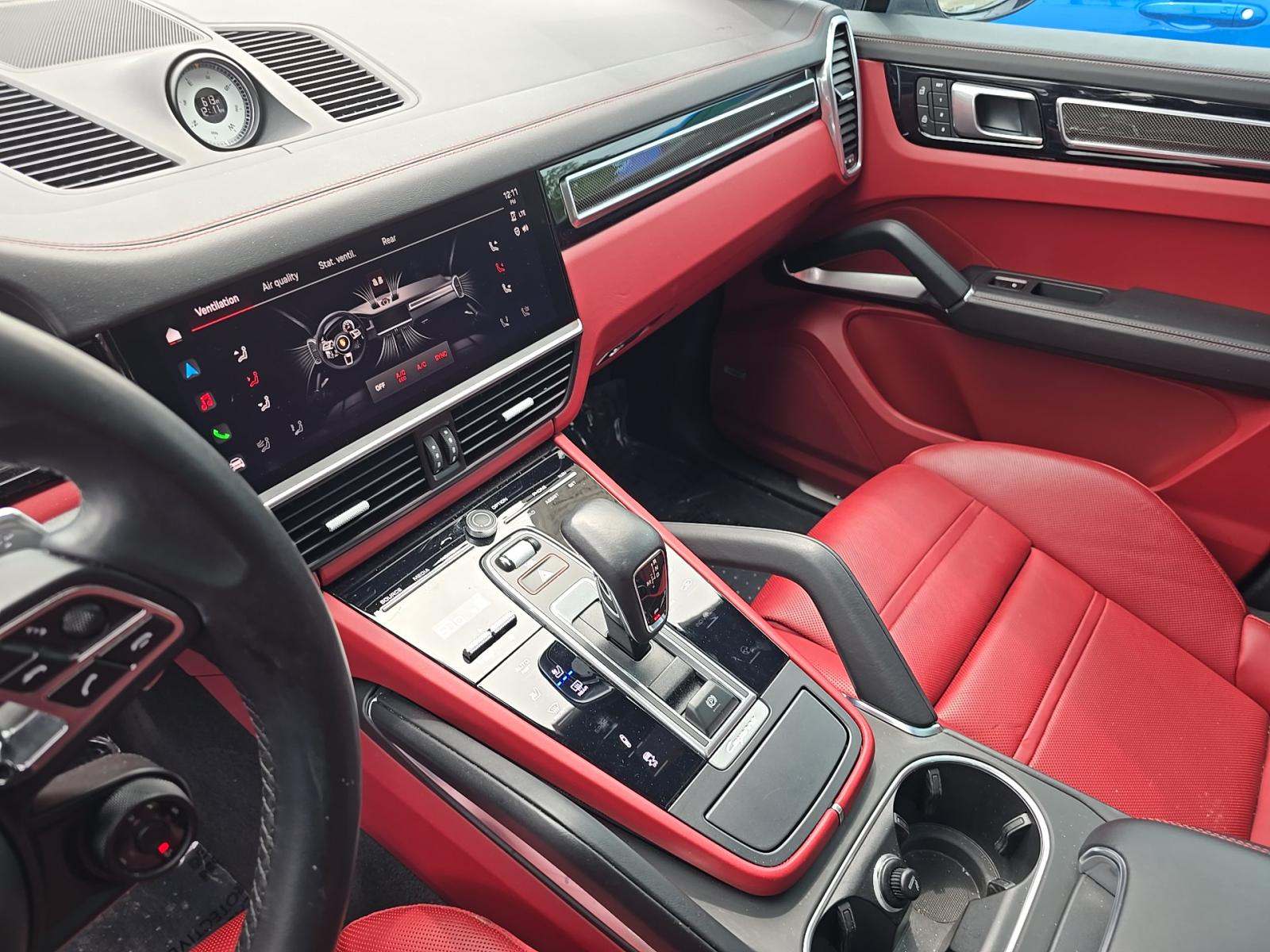 PORSCHE CAYENNE - 10