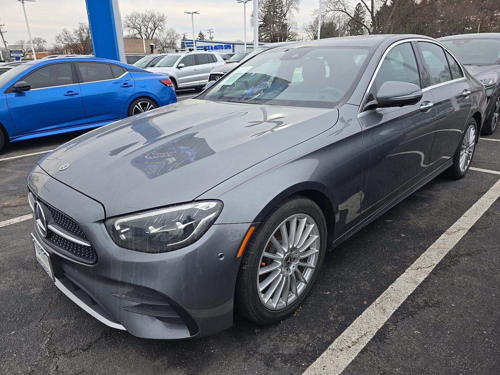 MERCEDES-BENZ E-CLASS - 1