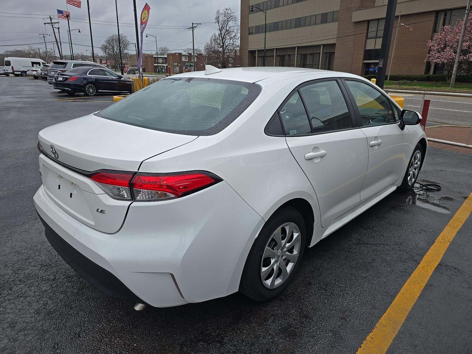 2024 Toyota Corolla LE FWD