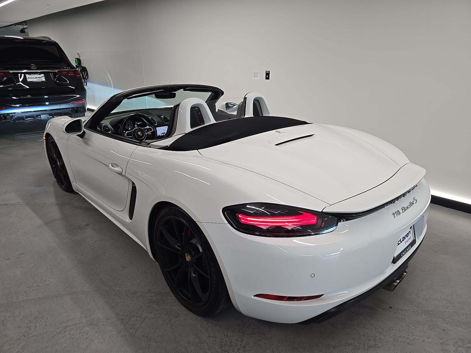 2017 Porsche 718 Boxster S RWD