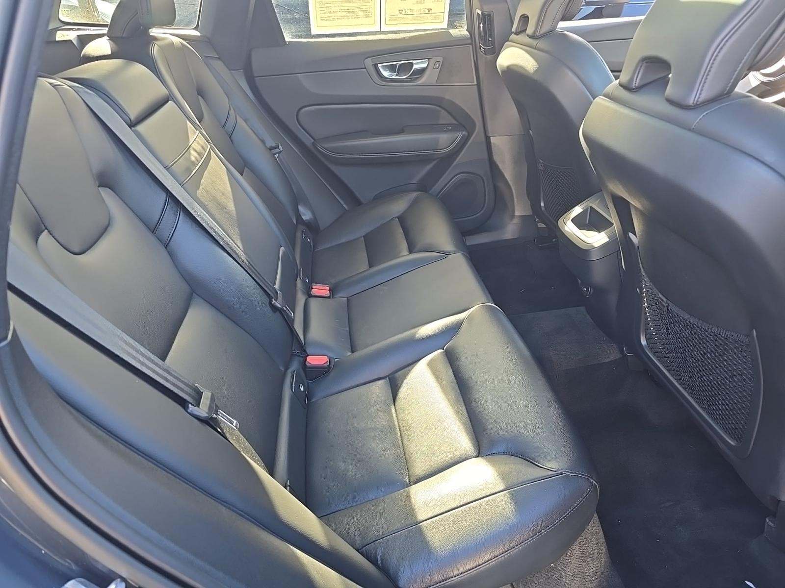 2023 Volvo XC60 B5 Core AWD